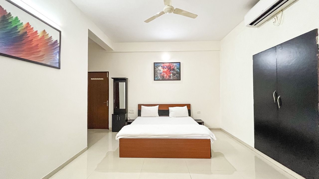Photo of Bedroom in Murud