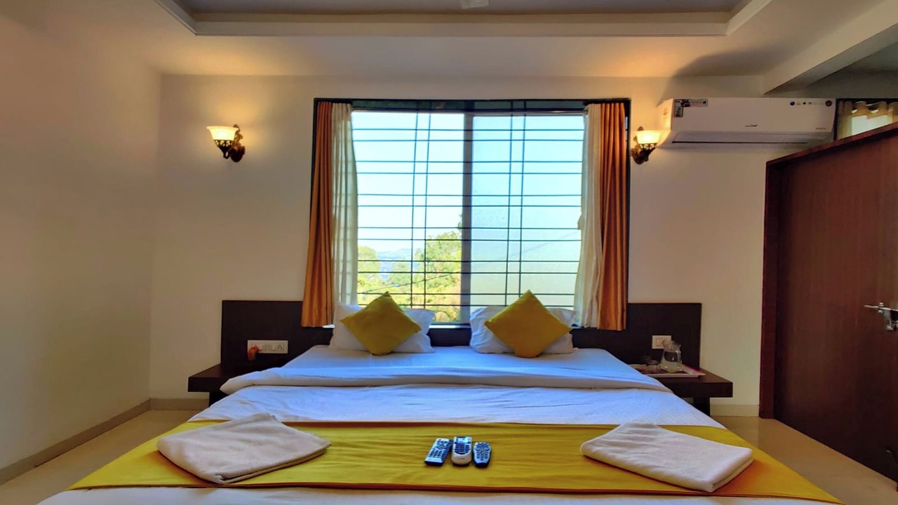 Photo of Bedroom in Bhilar