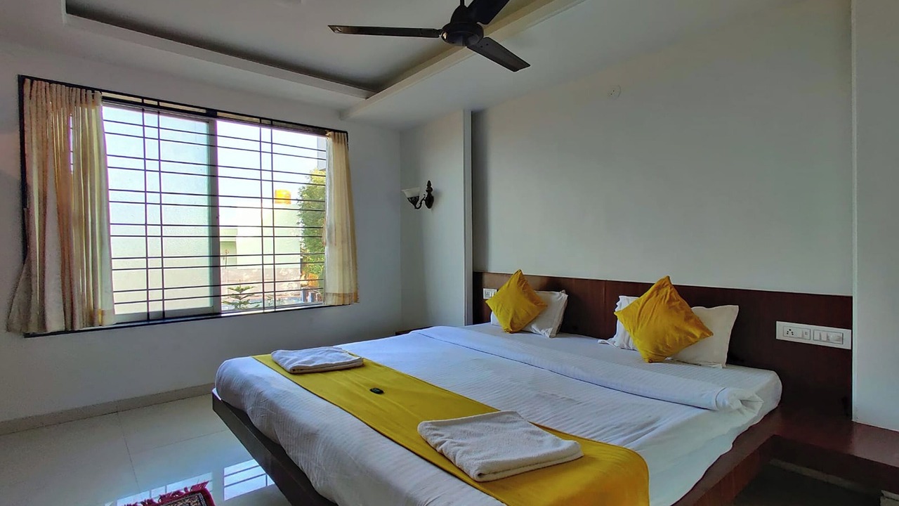 Photo of Bedroom in Bhilar