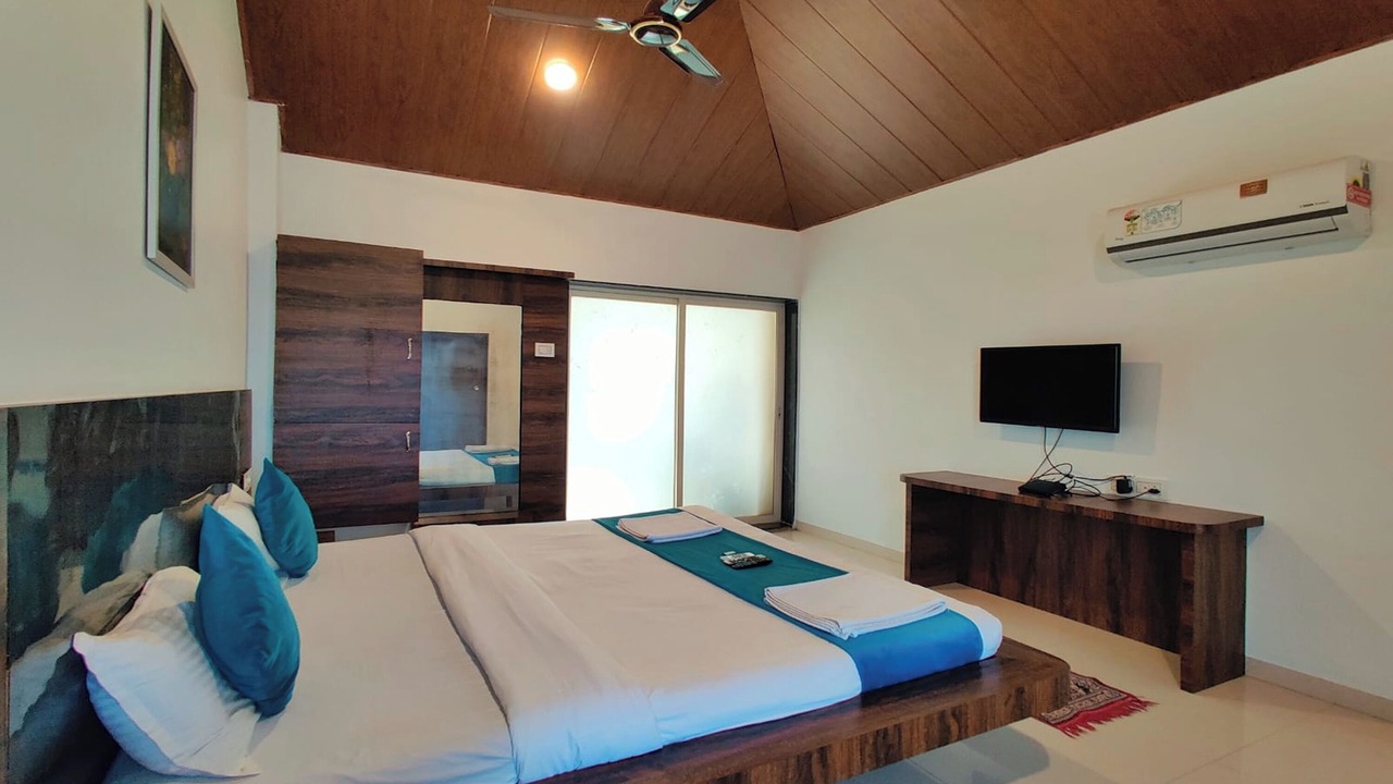 Photo of Bedroom in Bhilar