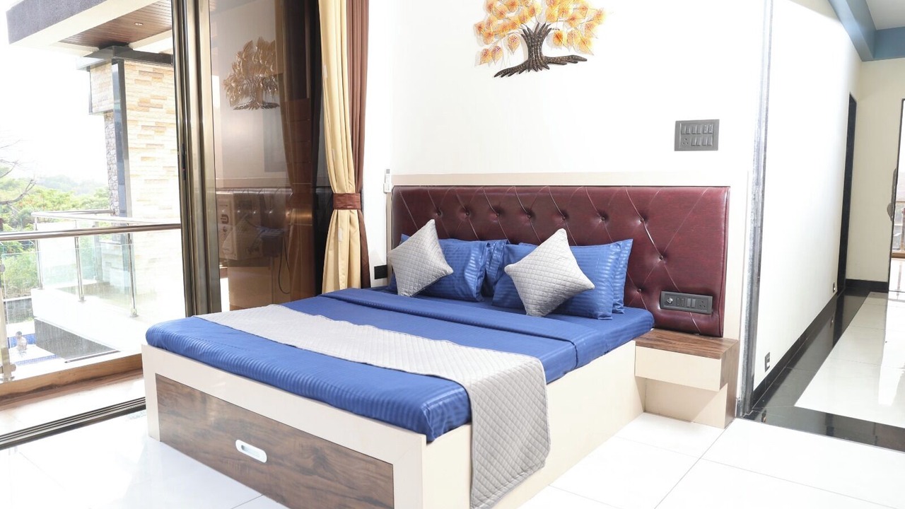 Photo of Bedroom in Lonavala