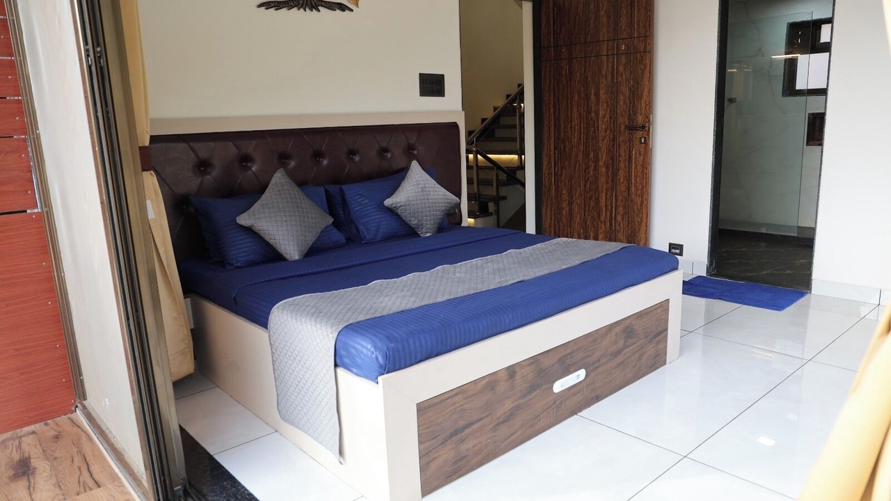Photo of Bedroom in Lonavala