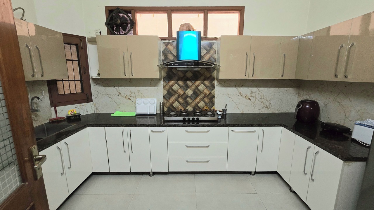 Photo of Kitchen in Ranjit Avenue