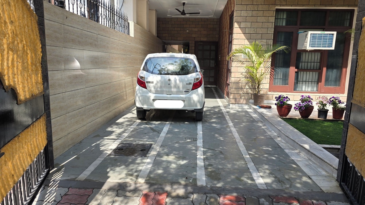Photo of Outdoor in Ranjit Avenue