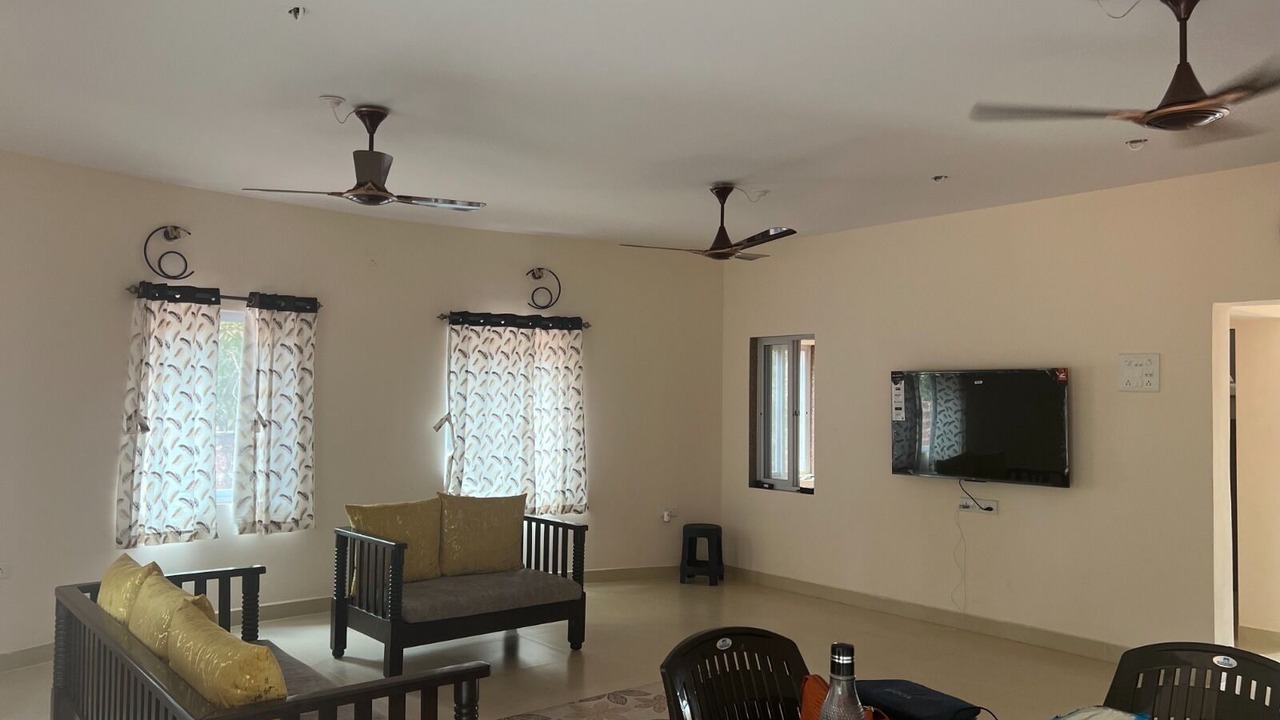 Photo of Livingroom in Kotawde