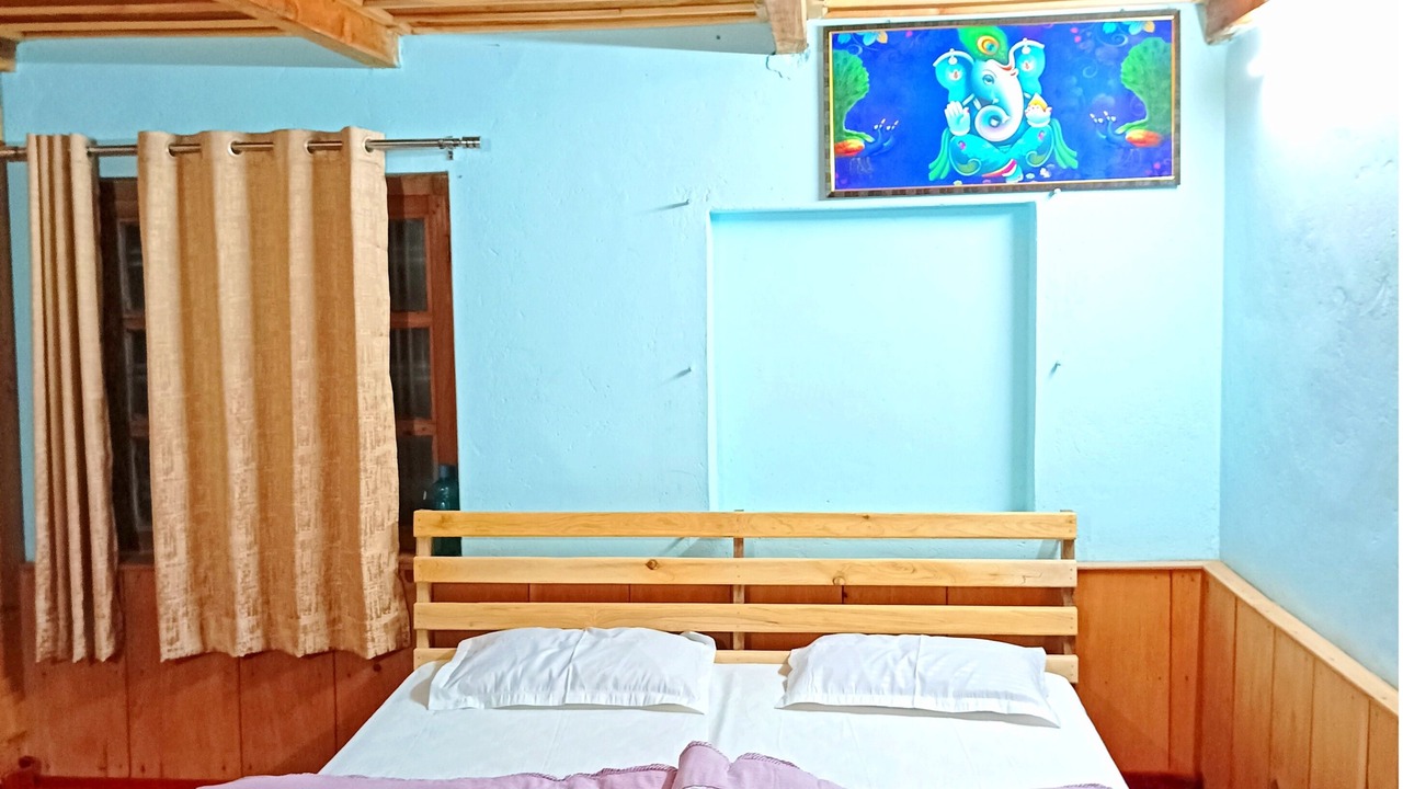Photo of Bedroom in Chakrata