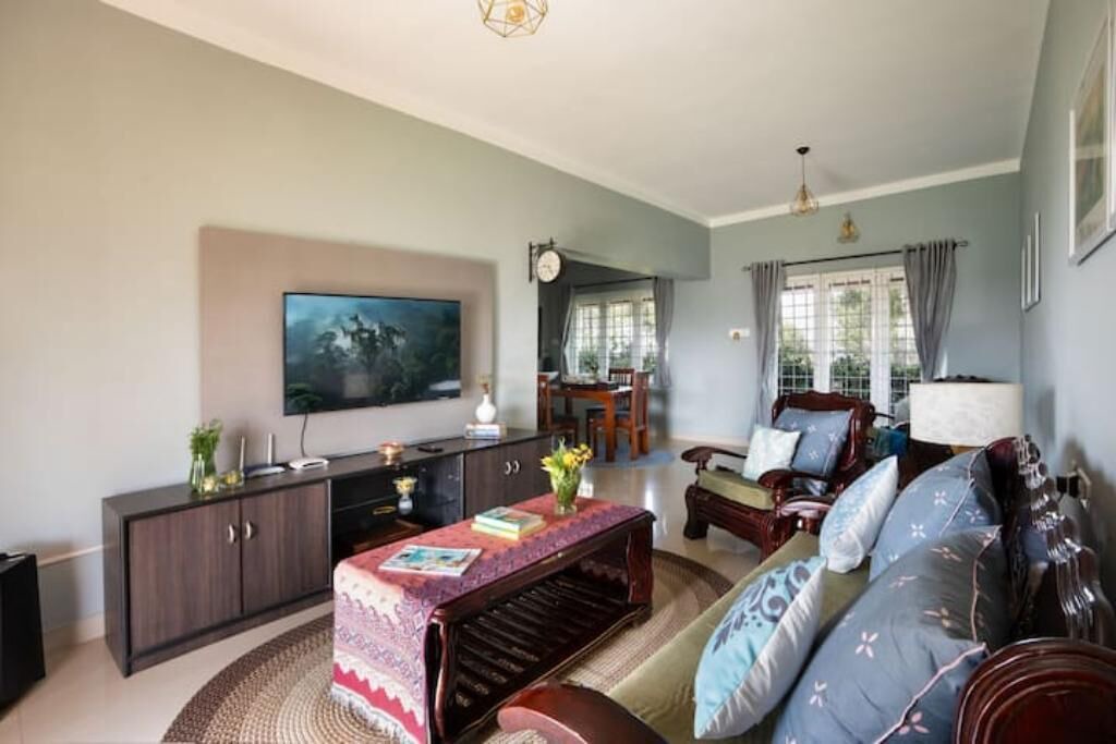 Photo of Livingroom in Ooty