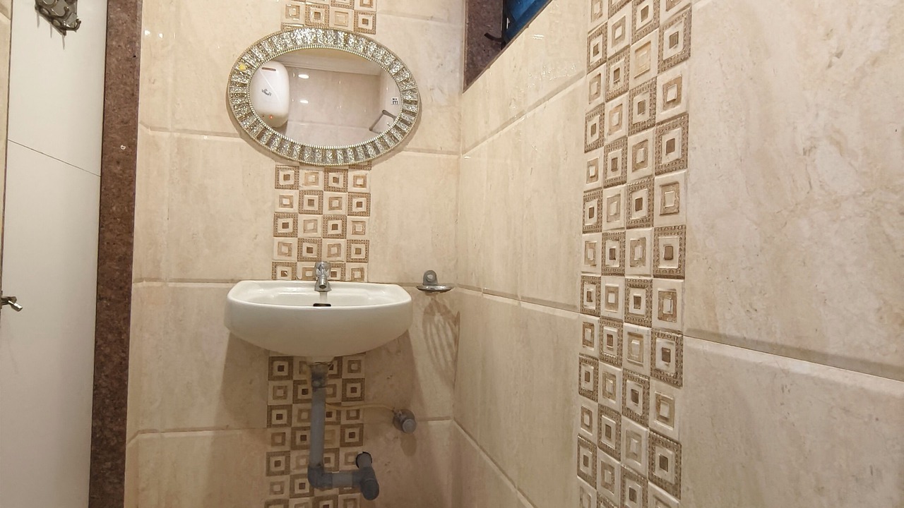 Photo of Bathroom in Gauravaddo