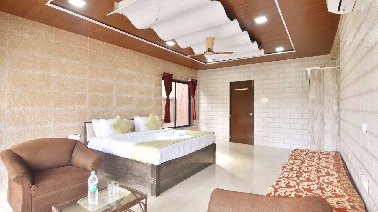 Photo of Bedroom in Tungarli