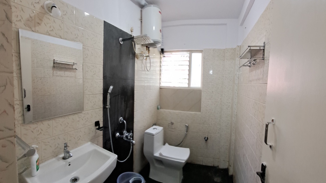 Photo of Bathroom in Embassy Golf Links Business Park