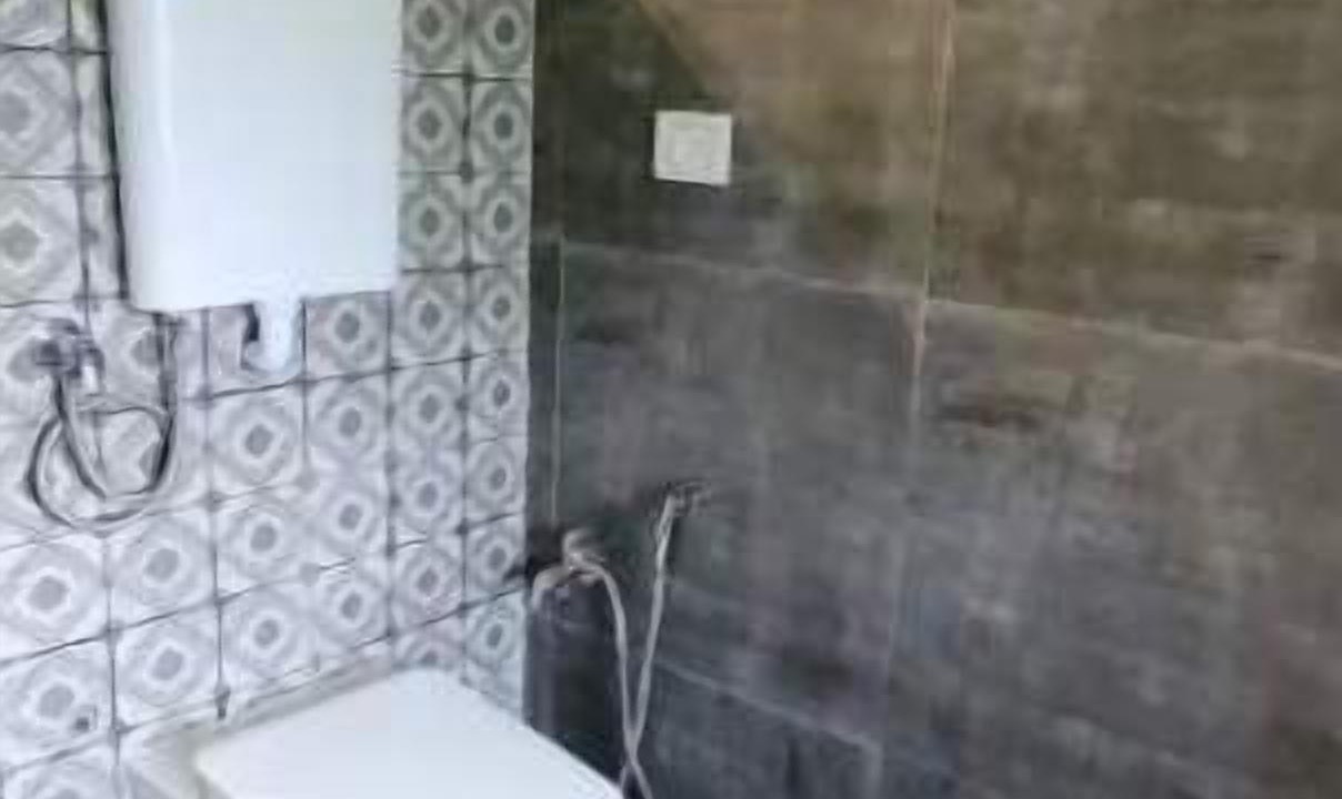 Photo of Bathroom in Versova
