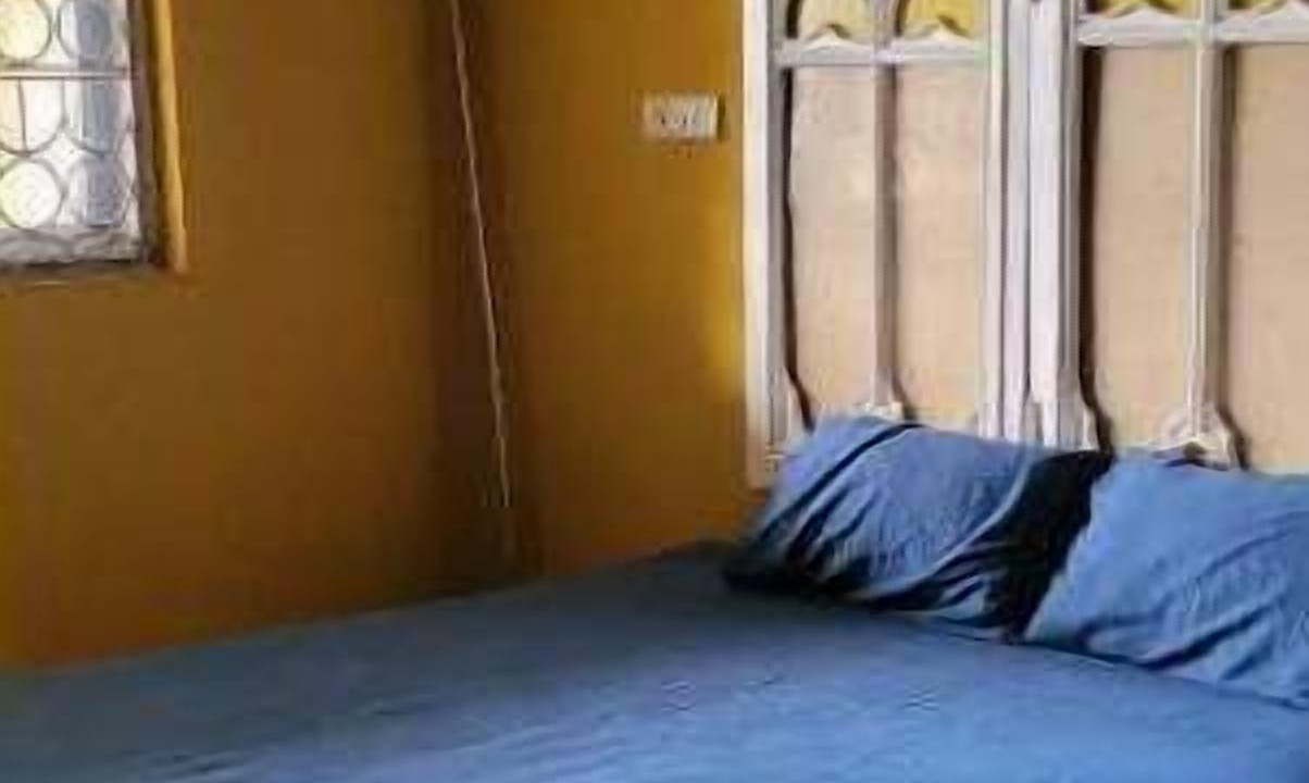 Photo of Bedroom in Versova