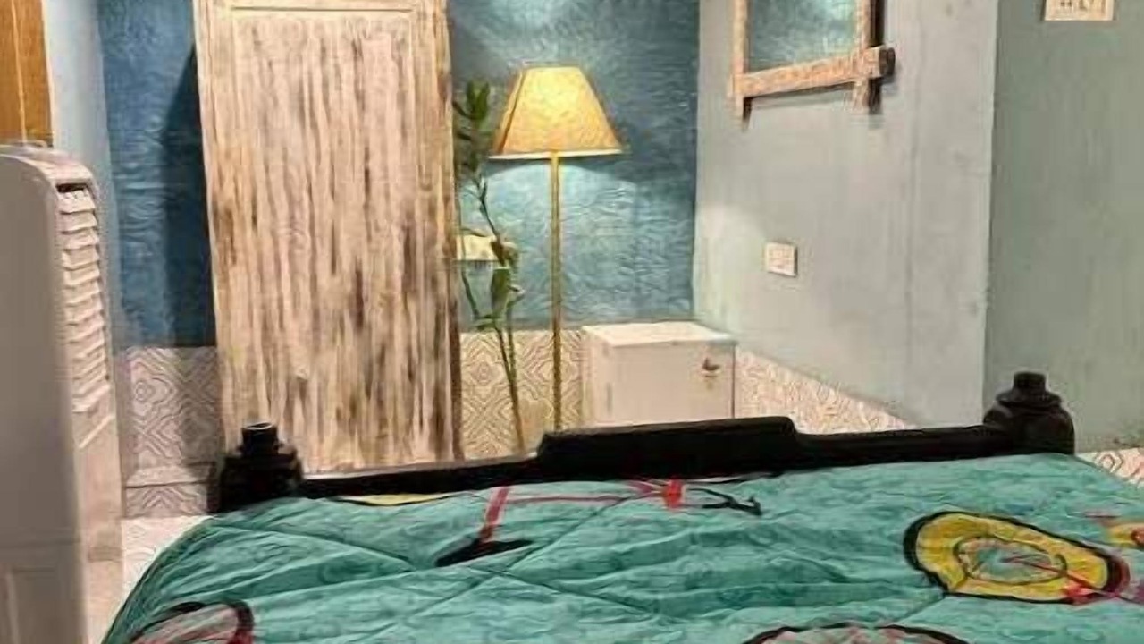 Photo of Bedroom in Versova