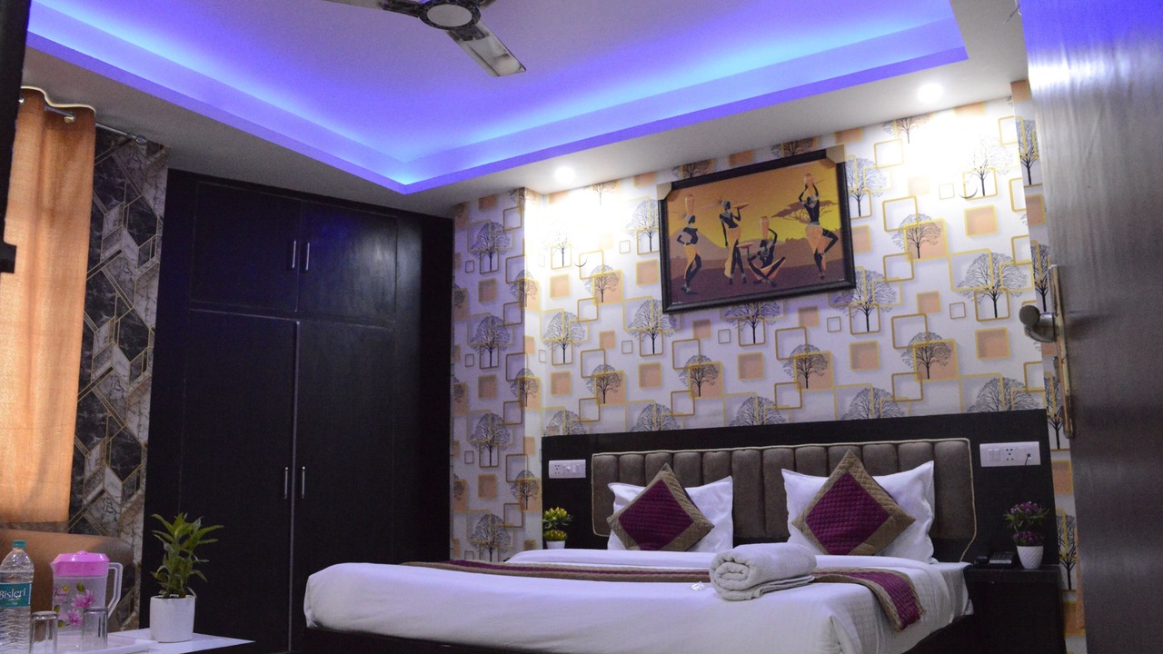 Photo of Bedroom in Mahipalpur