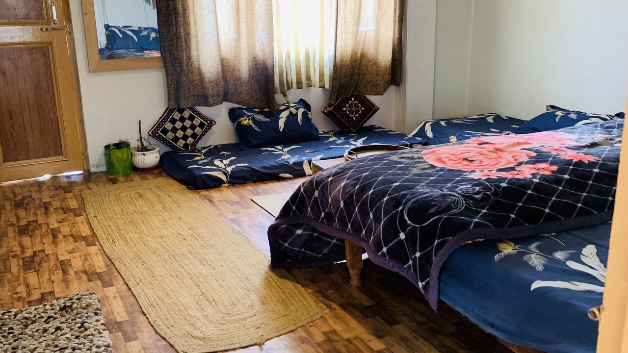 Photo of Bedroom in New Manali
