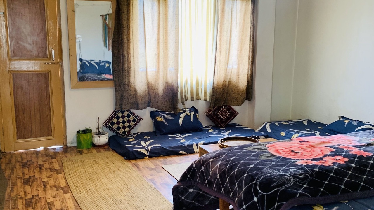 Photo of Bedroom in New Manali