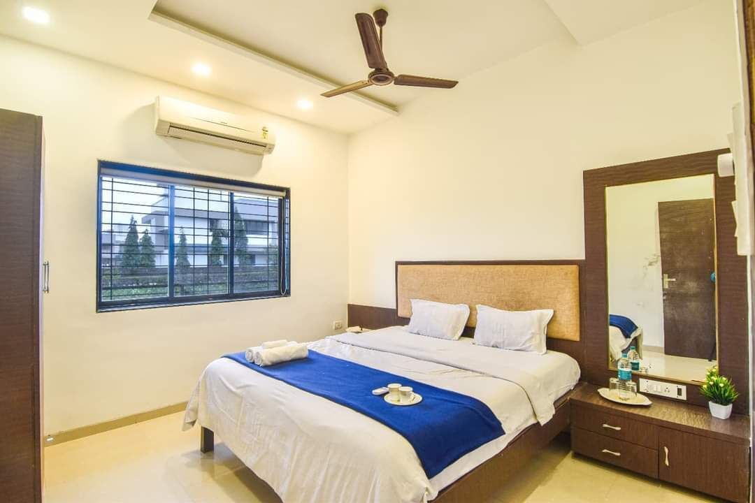 Photo of Bedroom in Lonavala