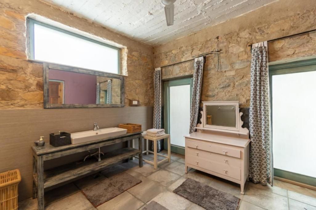 Photo of Bathroom in Amer