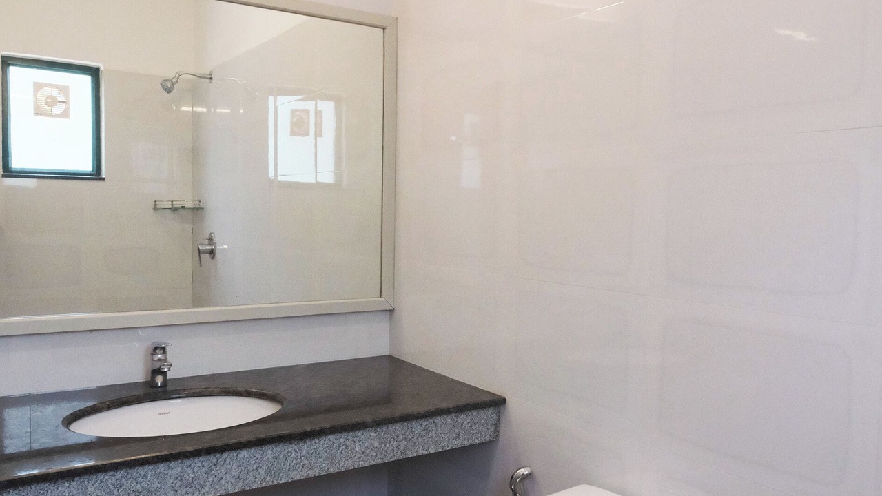 Photo of Bathroom in Andhakaranazhy