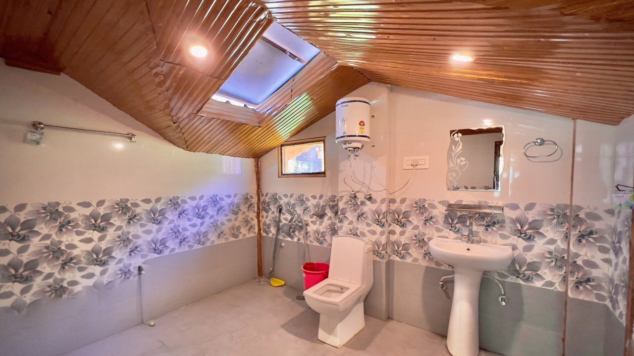 Photo of Bathroom in Kasol