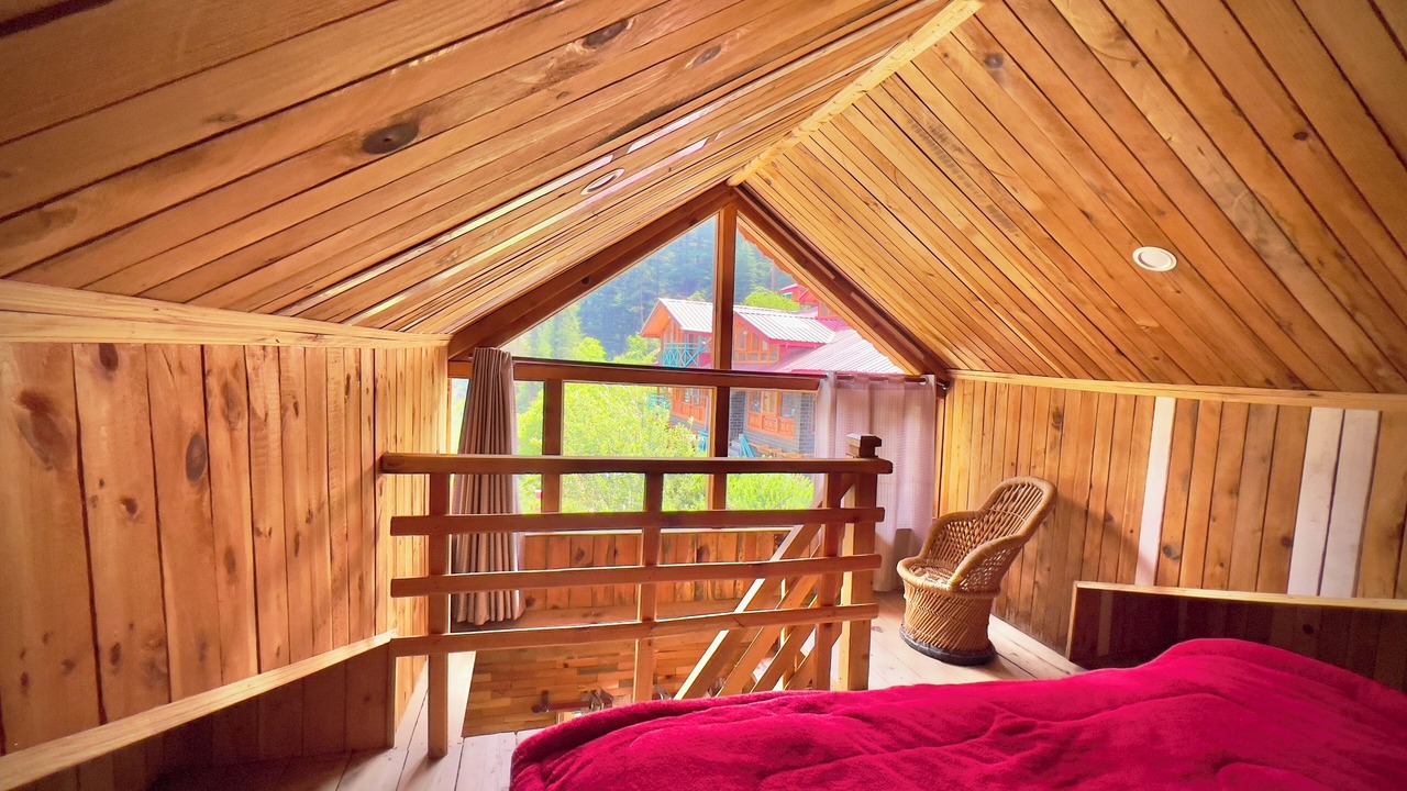 Photo of Bedroom in Kasol