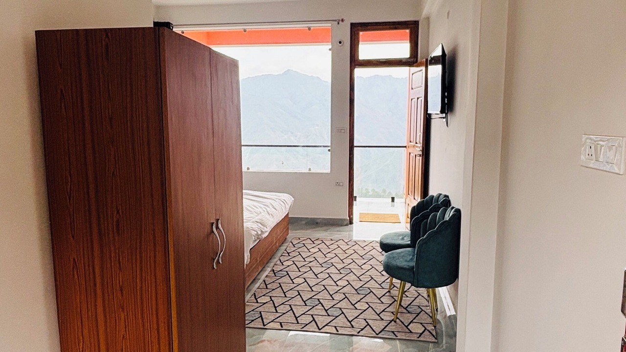 Photo of Bedroom in Chakrata