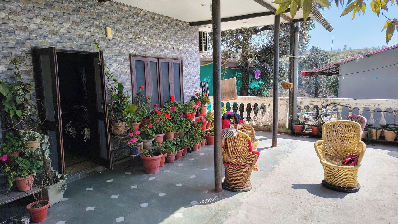 Photo of Patio Balcony in Mussoorie