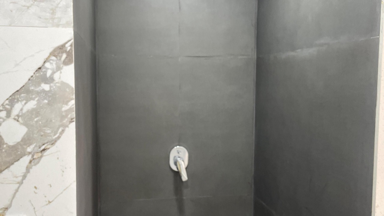Photo of Bathroom in Viman Nagar