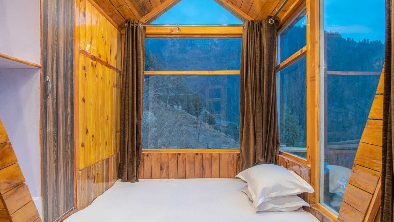 Photo of Bedroom in Kumharsain