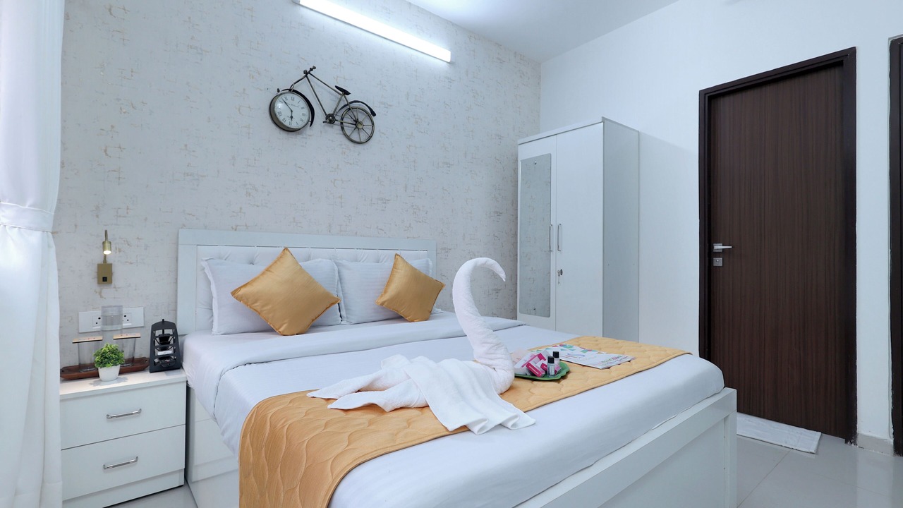Photo of Bedroom in Malad East