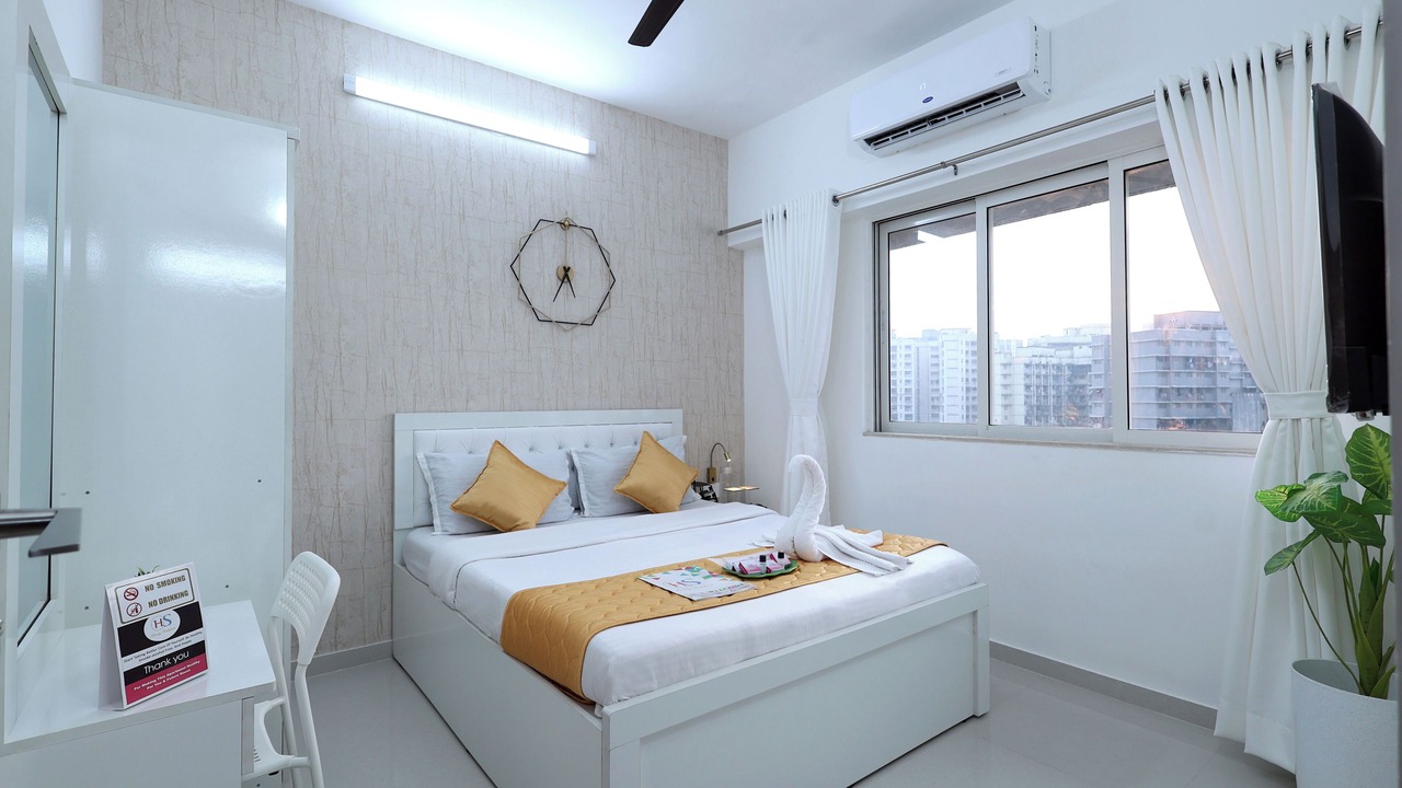 Photo of Bedroom in Malad East