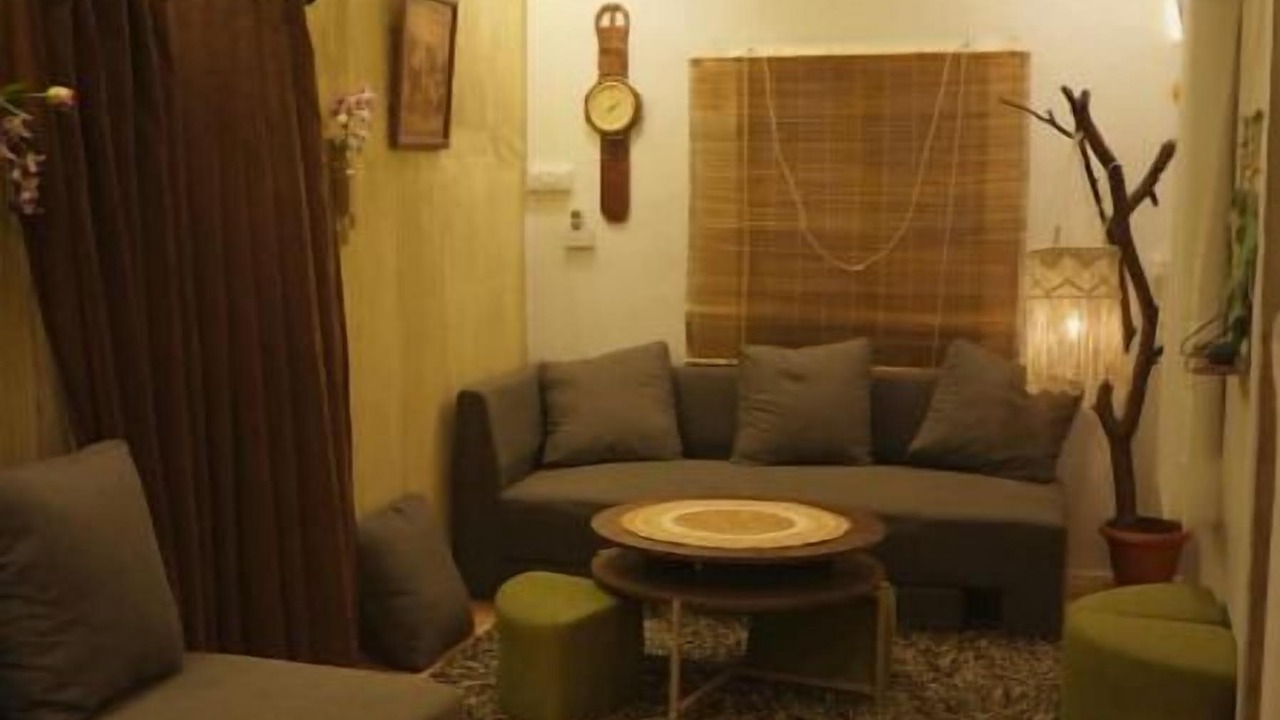 Photo of Livingroom in Pali Hill