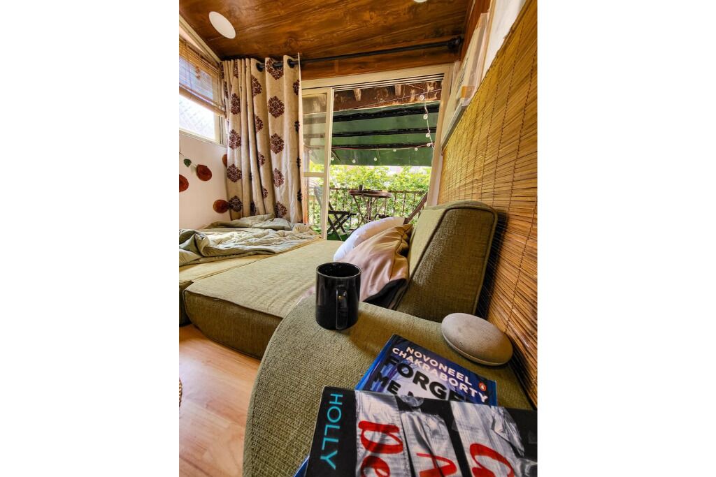 Photo of Bedroom in Pali Hill