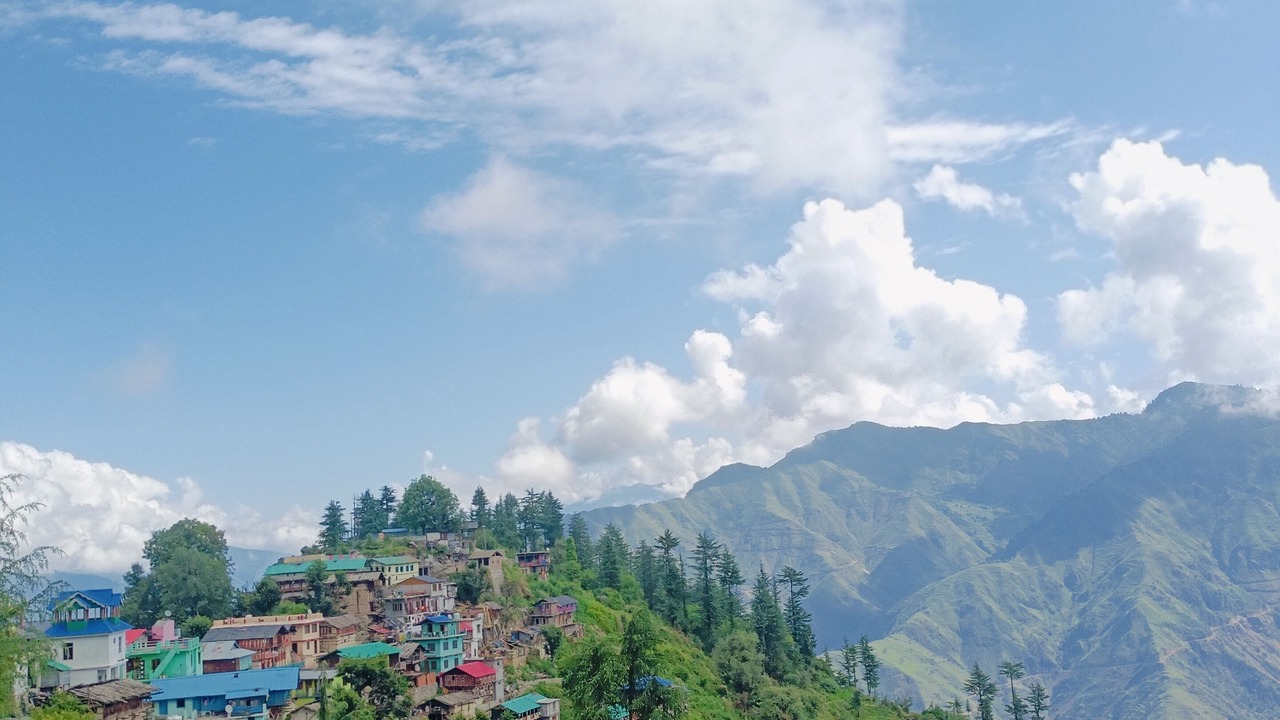 Photo of Others in Chakrata