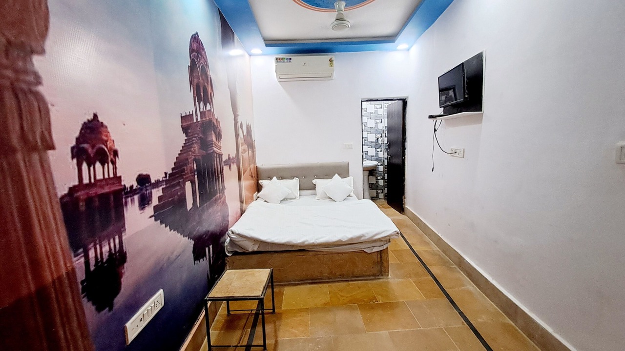 Photo of Bedroom in Amar Sagar Pol