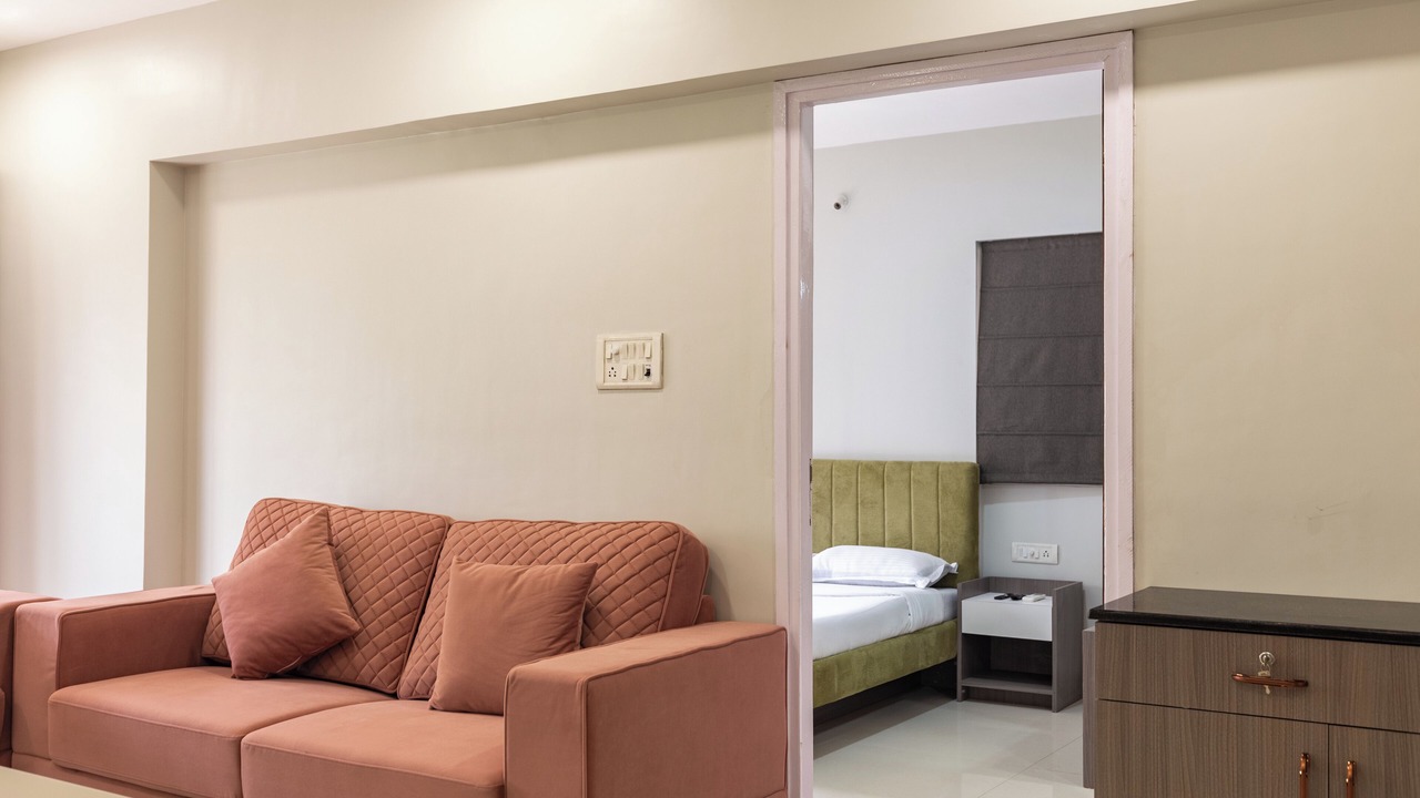 Photo of Bedroom in Bandra East