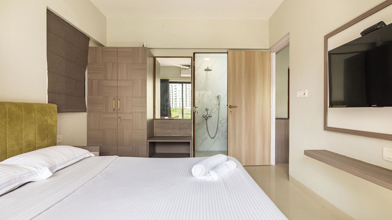 Photo of Bedroom in Bandra East