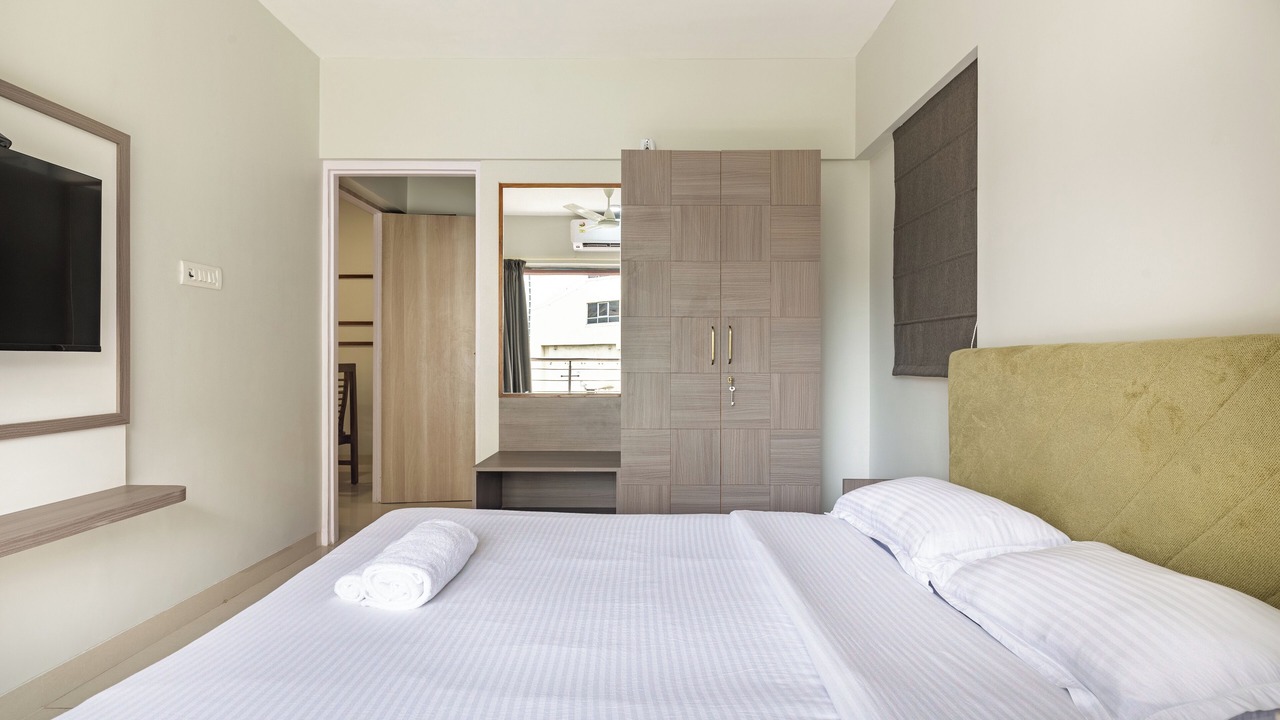 Photo of Bedroom in Bandra East