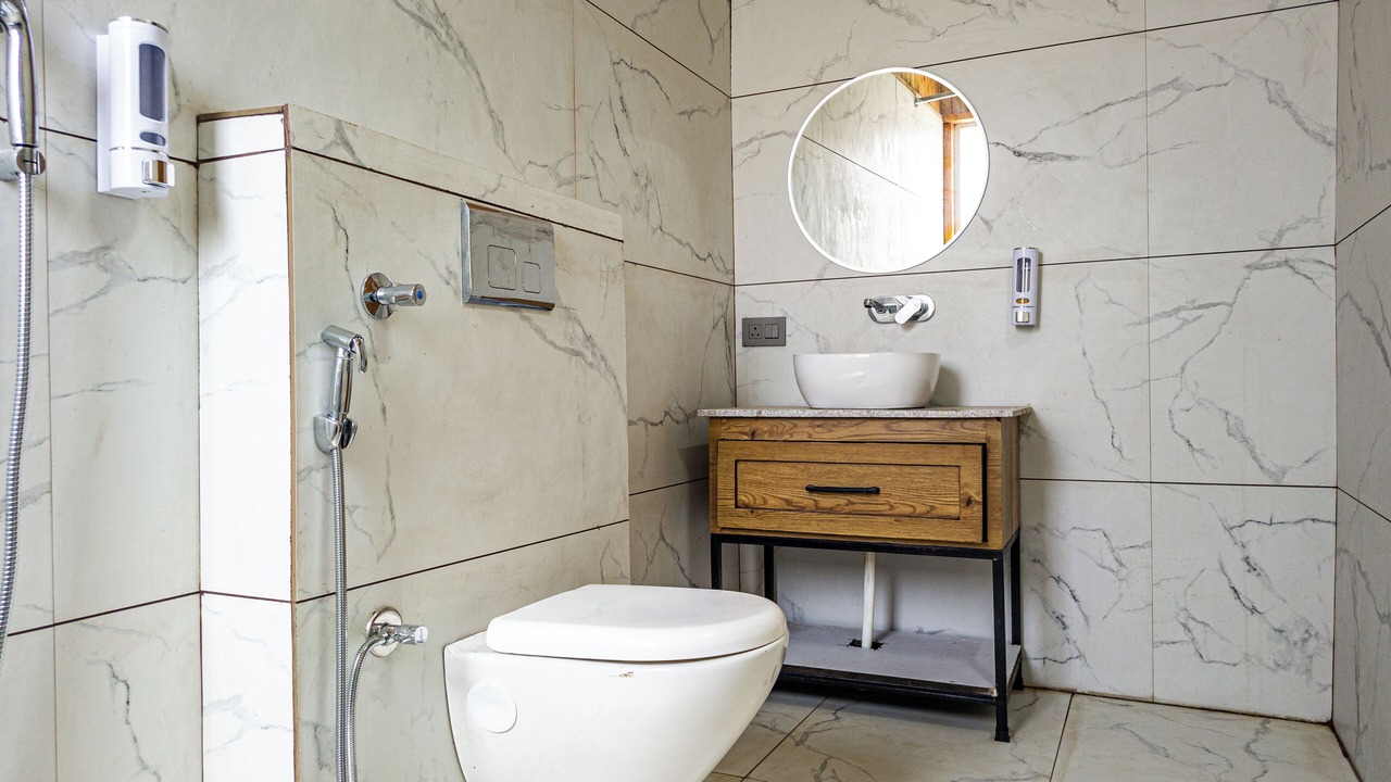 Photo of Bathroom in Lansdowne
