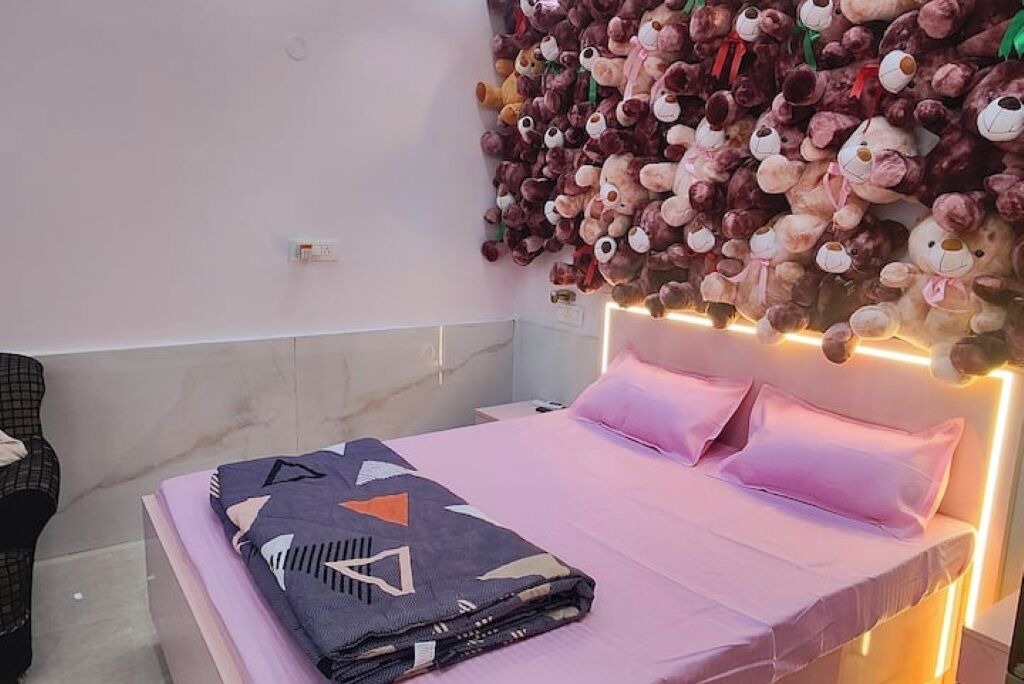 Photo of Bedroom in Govindpuri