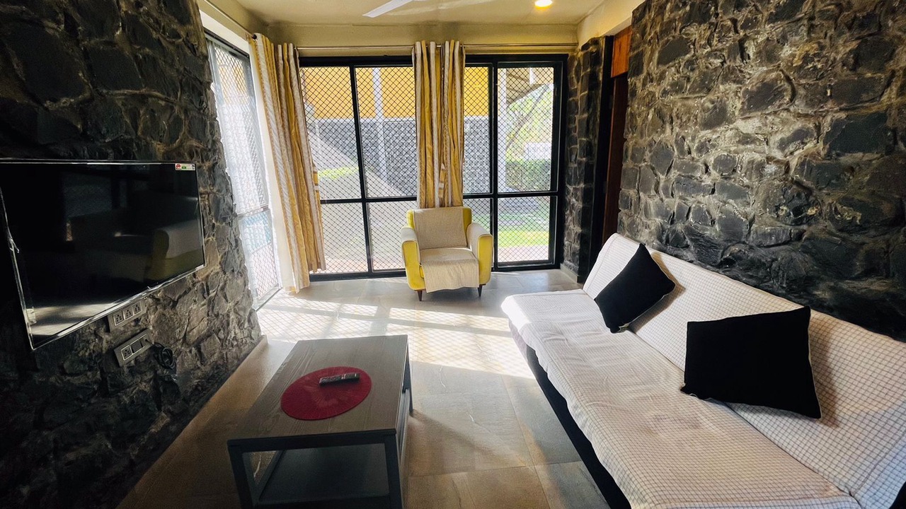 Photo of Livingroom in Raigad