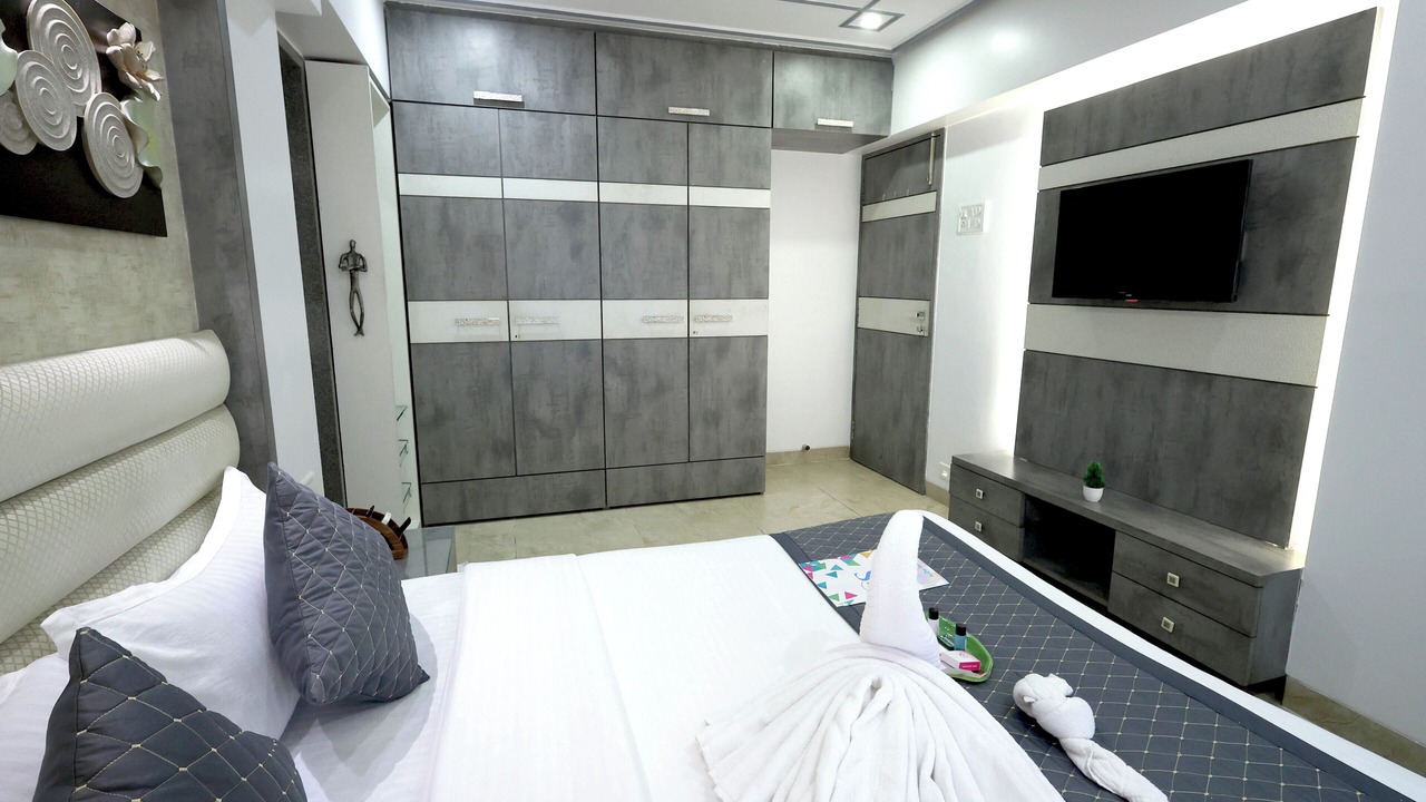 Photo of Bedroom in Bandra East
