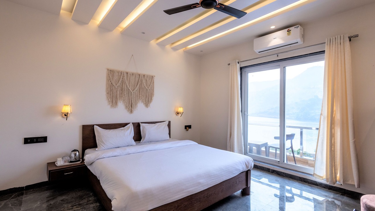 Photo of Bedroom in Igatpuri