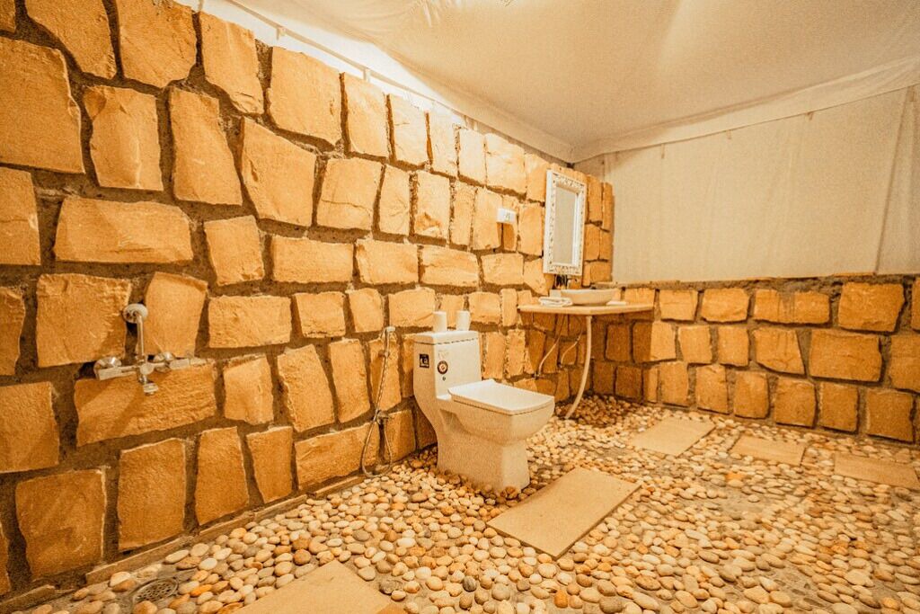 Photo of Bathroom in Kanoi