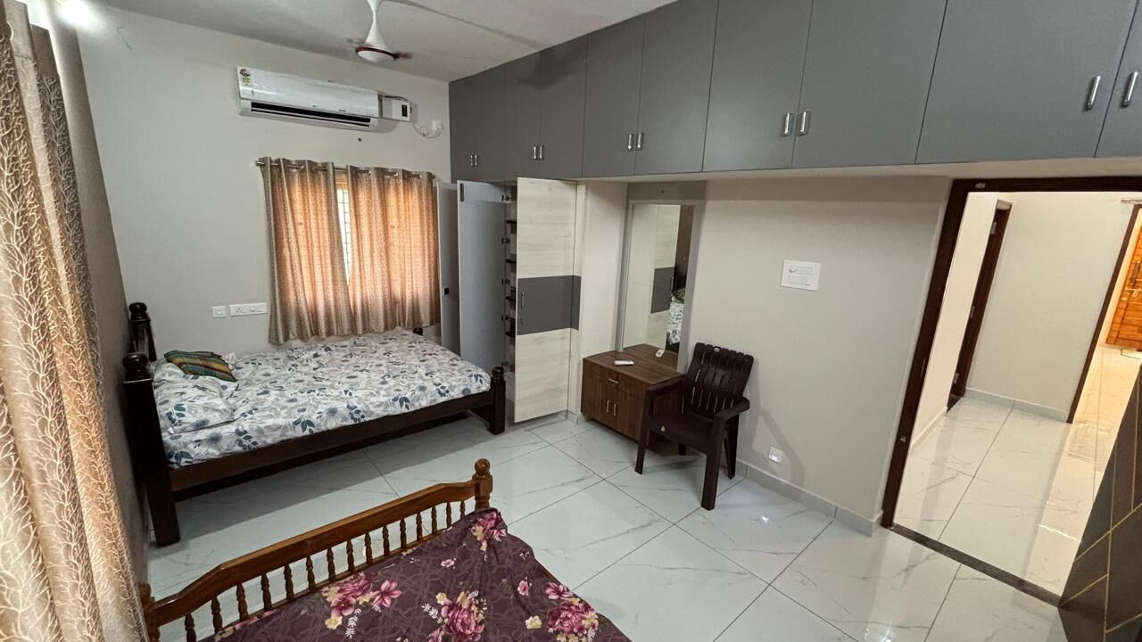 Photo of Bedroom in Tiruchirappalli