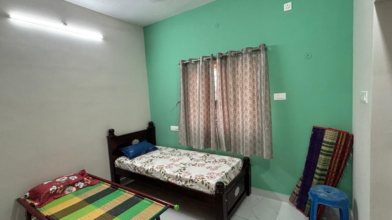 Photo of Bedroom in Tiruchirappalli