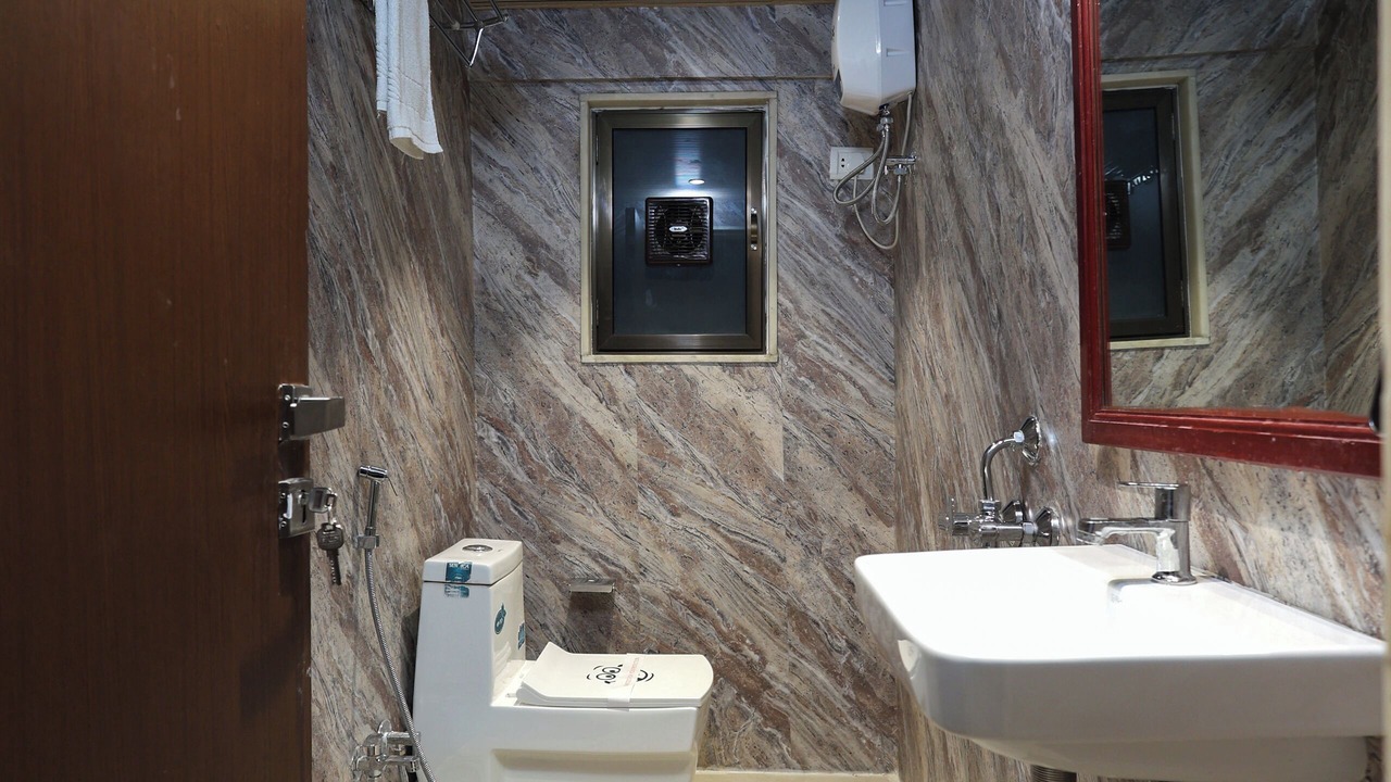 Photo of Bathroom in Kandivali East