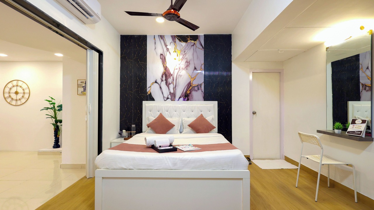 Photo of Bedroom in Kandivali East