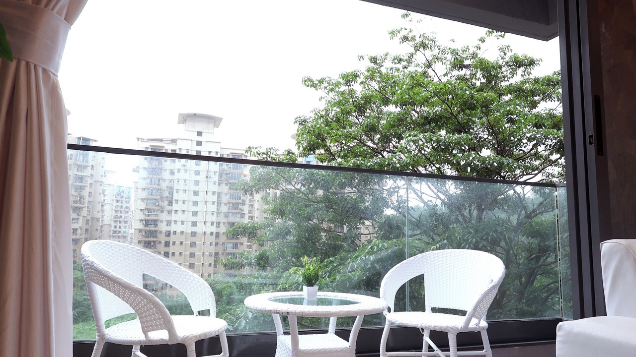 Photo of Others in Vile Parle
