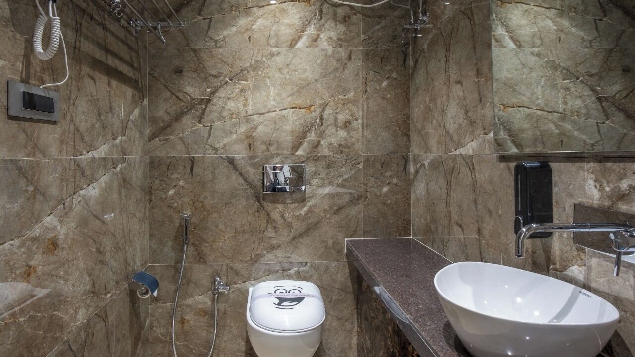 Photo of Bathroom in J B Nagar